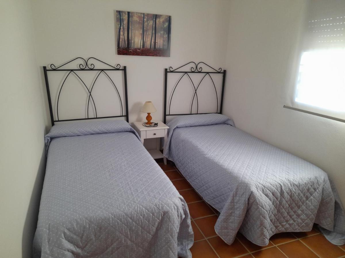 Casa Rural La Maestra Ronda Luaran gambar