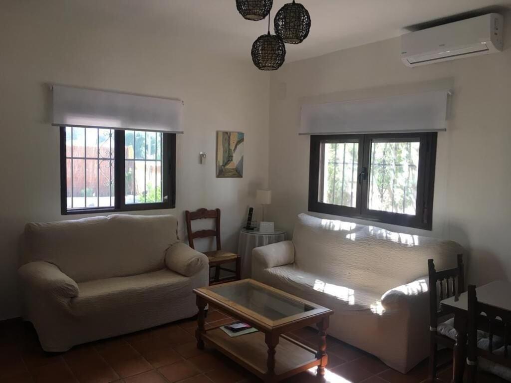 Casa Rural La Maestra Ronda Luaran gambar