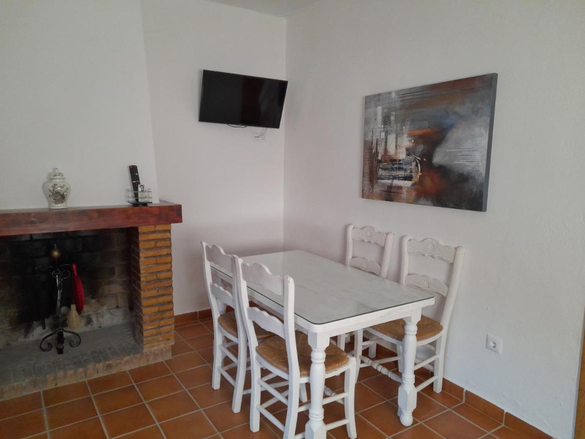 Casa Rural La Maestra Ronda Luaran gambar