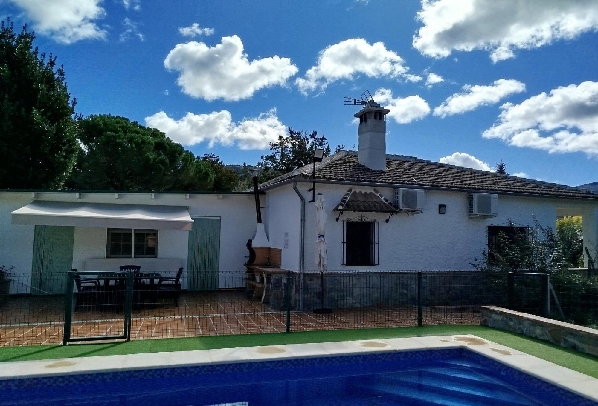 Casa Rural La Maestra Ronda Luaran gambar