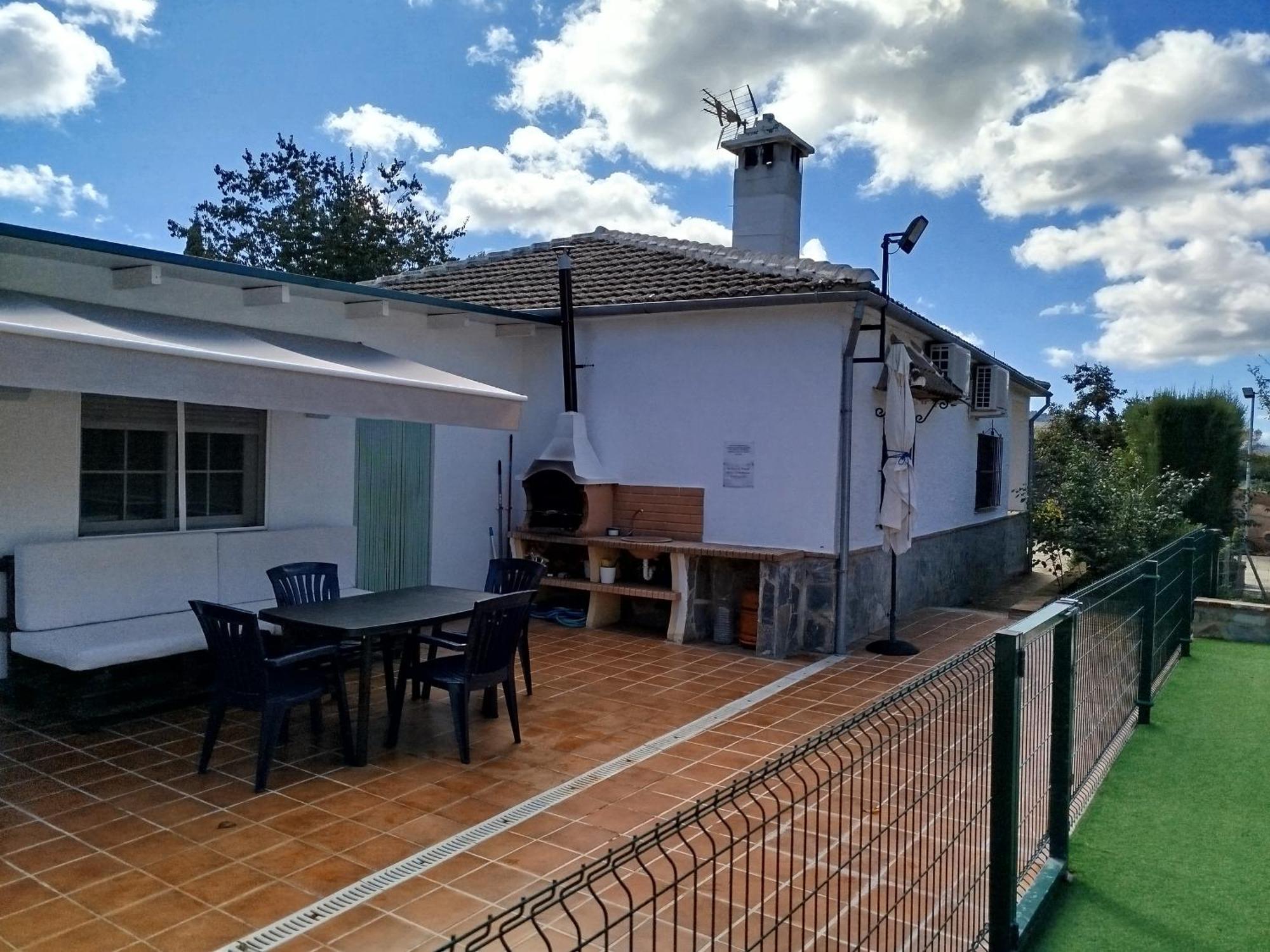 Casa Rural La Maestra Ronda Luaran gambar