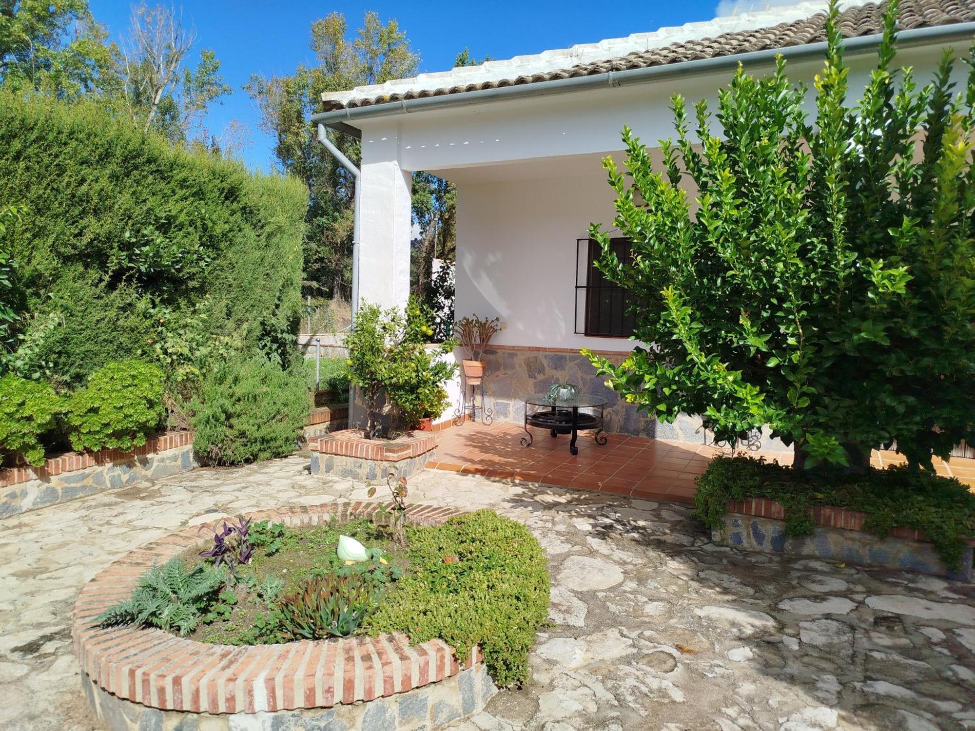 Casa Rural La Maestra Ronda Luaran gambar